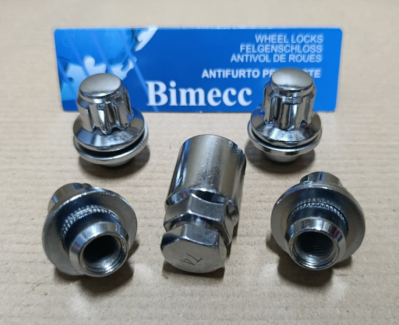 852c965f-1f5c-4926-9f6e-0c720e031f60 Bimecc locking wheel nuts (12*1.5) Single Key - Image 1