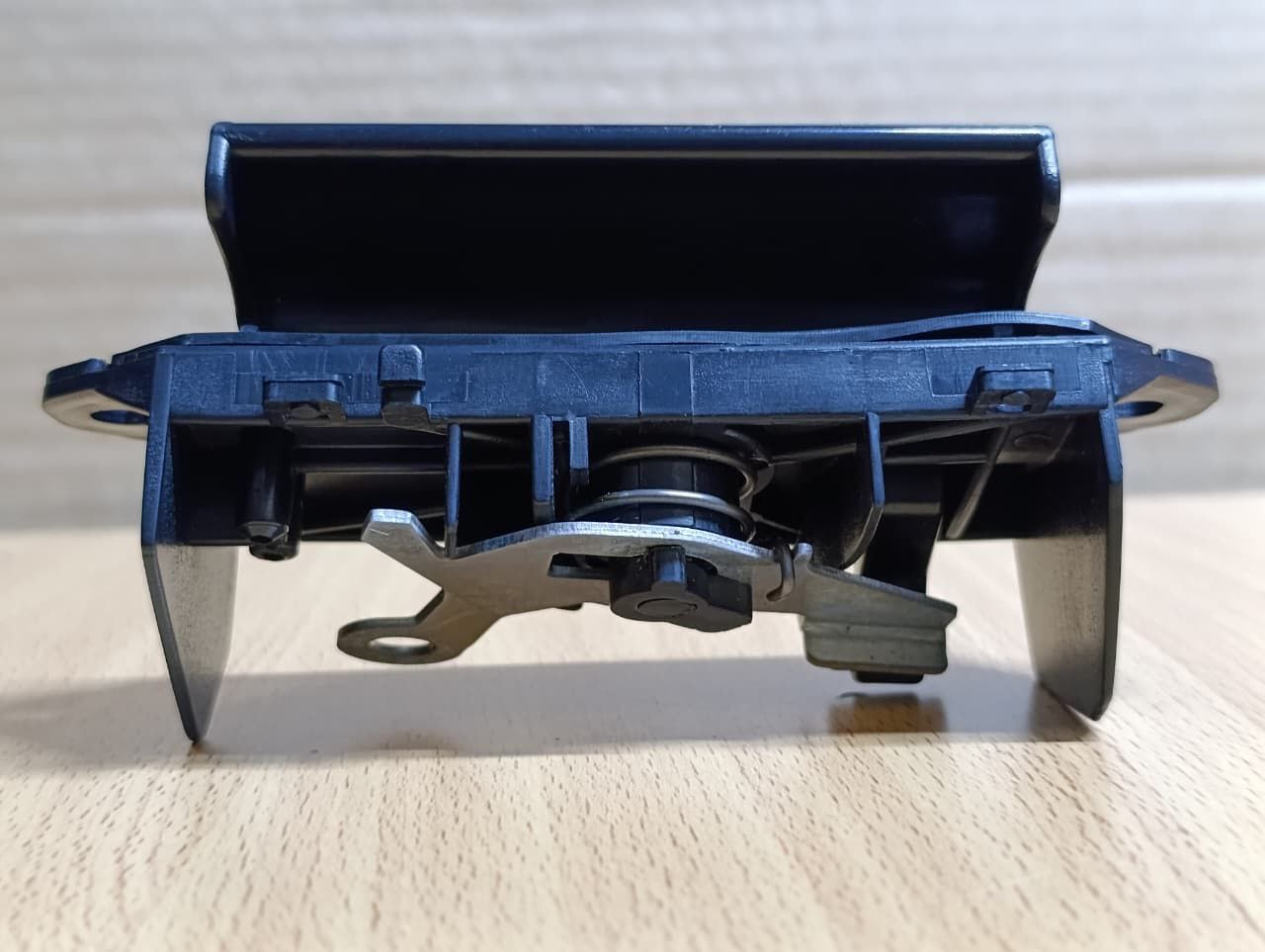 af7a12e9-dbfd-483c-a7a8-d990f13c5c48 Outer Boot Handle 7L - Image 1
