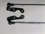 Boot Shock For Toyota Vitz 99 - Image 3