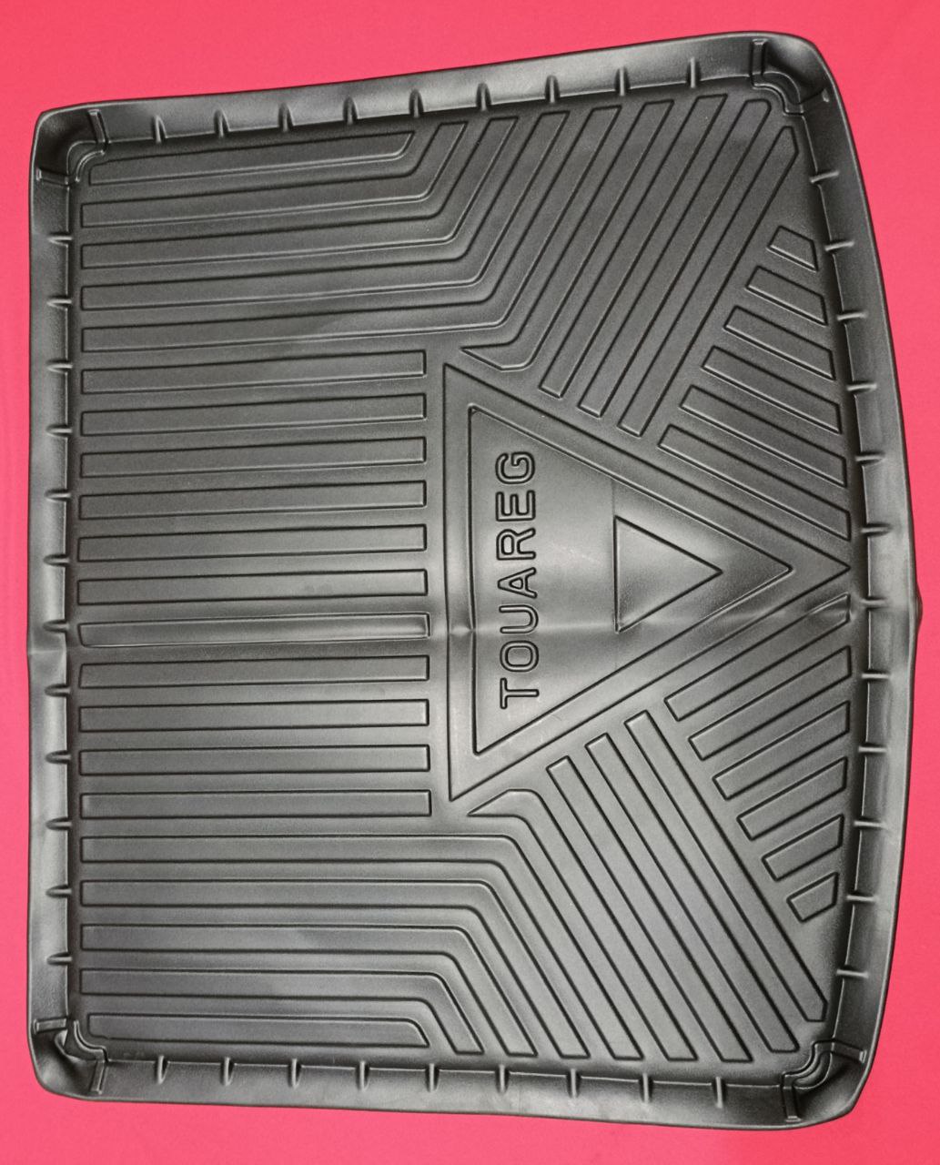 f3ca26d8-bfe7-4c0c-a031-524b8386e707 Boot Mat For Volkswagen TOUAREG 04-18 - Image 1