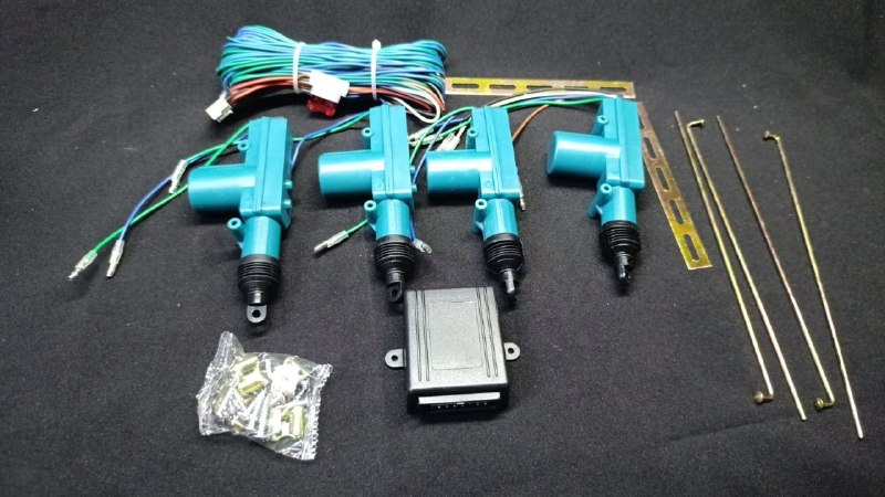 07c15689-8a78-4f79-8256-6c32ae3e55d0 Central Door Locking System [CL-500) 4 Port (12V) - Image 1