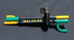 Heavy-duty universal-fit anti-theft steering wheel lock - Image 2