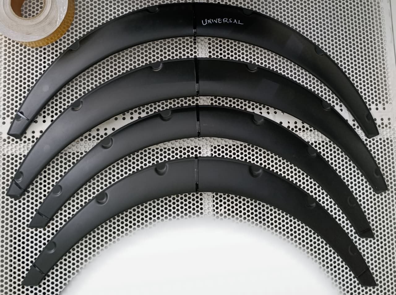 f332bb53-24cd-4d20-8cd2-63820197a3d8 4-piece universal car fender flares - Image 1