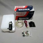 Car Universal Electrical Washer Bottle  12 V