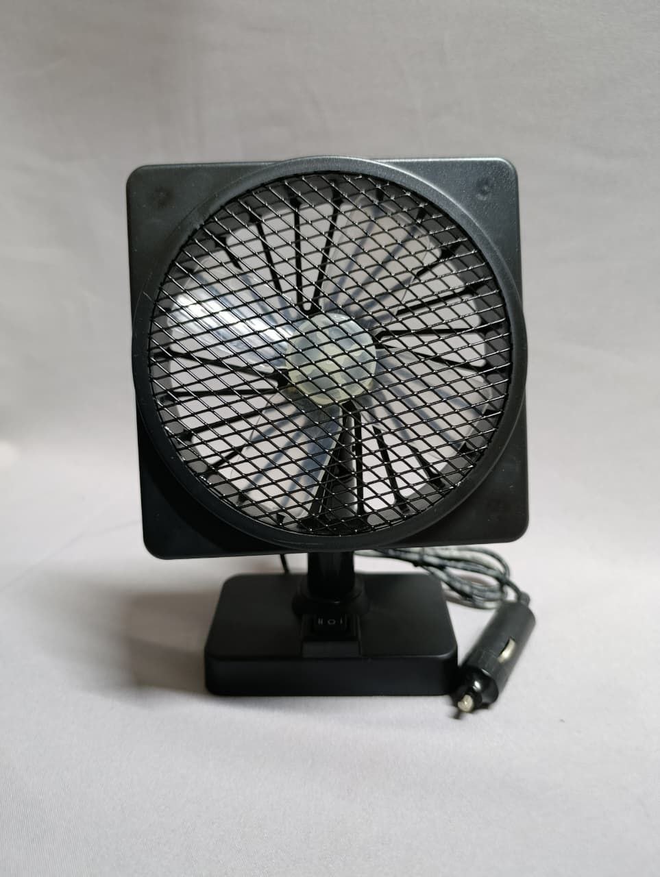 dbe40b65-2a96-4b44-bd39-d11ab821f91c Car Universal Single Mounted vehicle fan 12V - Image 1